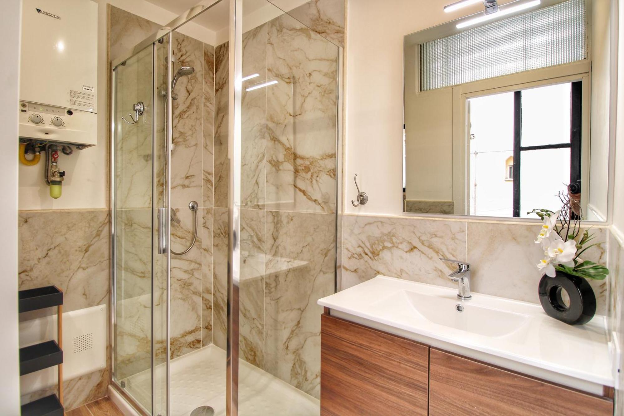 Lovely 2 Bedroom Apartment By Yourhost Rome Exterior photo